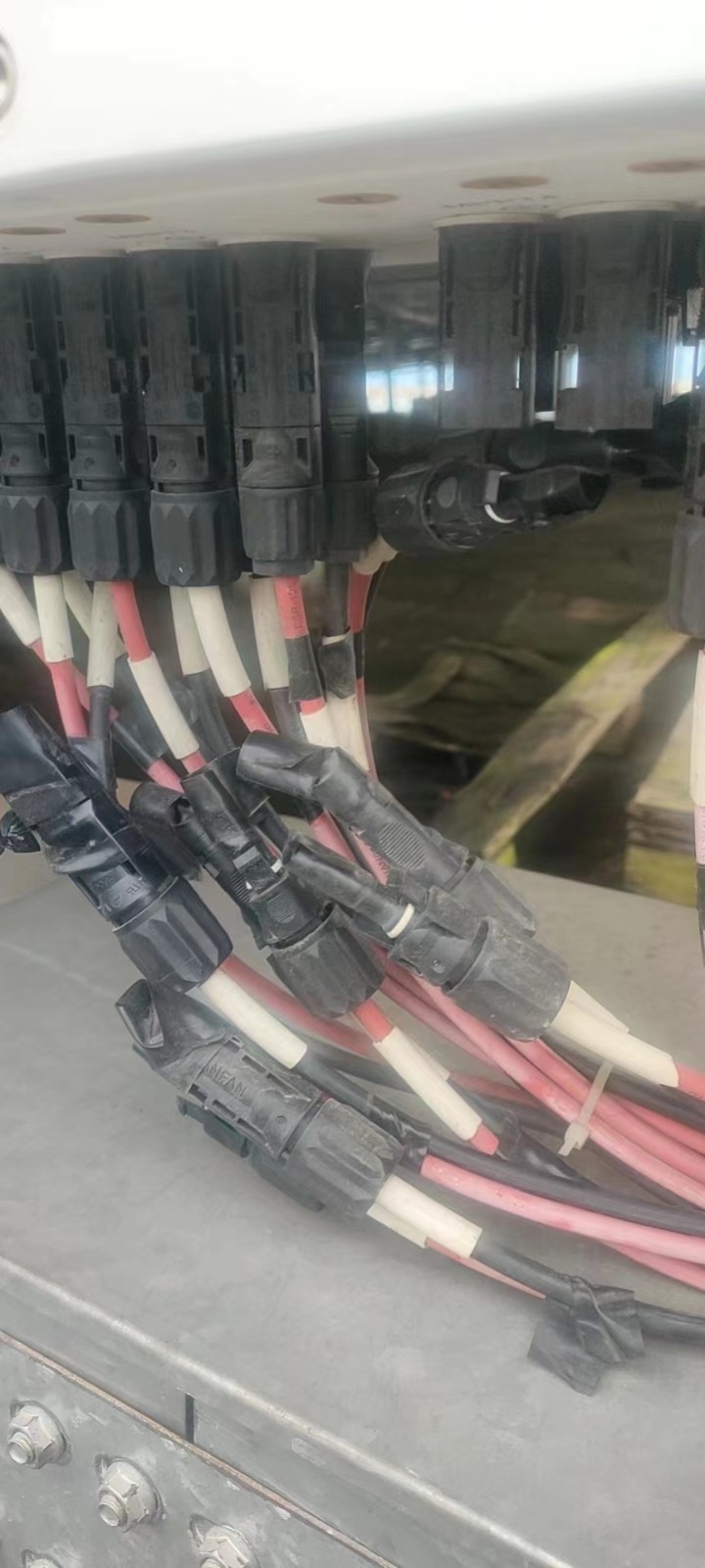 湖北威廉希尔williamhill绿色能源有限公司