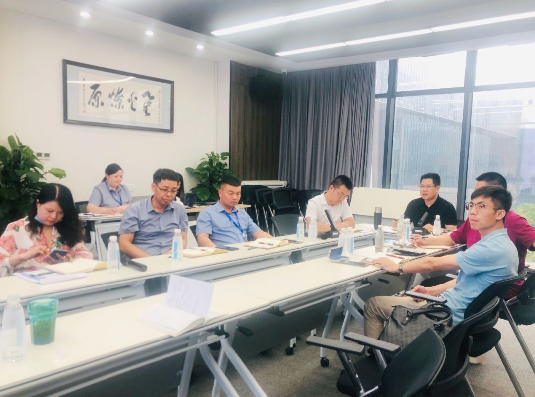 威廉希尔williamhill刘鑫主持BIPV产品准备会，，，旗下粤光；下氏韧乒阈缕纷榧