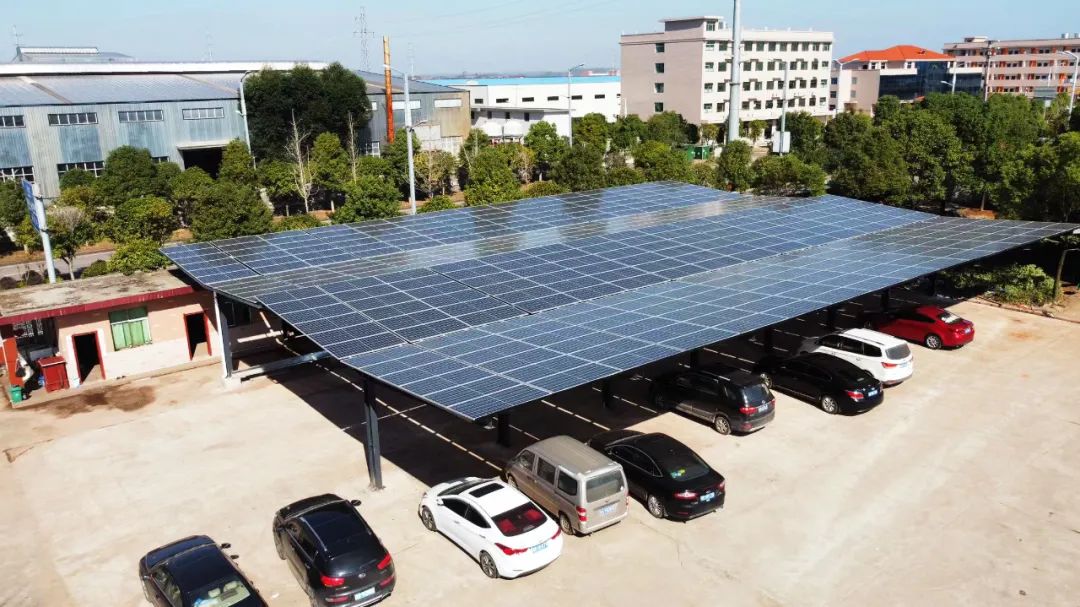 正式印发！户用光伏津贴1.2元/W，，住民让出屋顶可免用度电！(附文件)